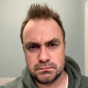 Meet your Posher, Wenger